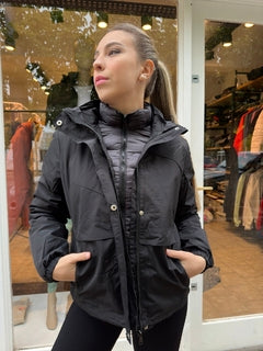 [COMPRE 1 LEVE 2] Jaqueta feminina impermeável STORMFLEX 2 em 1 + [BRINDES EXCLUSIVOS]